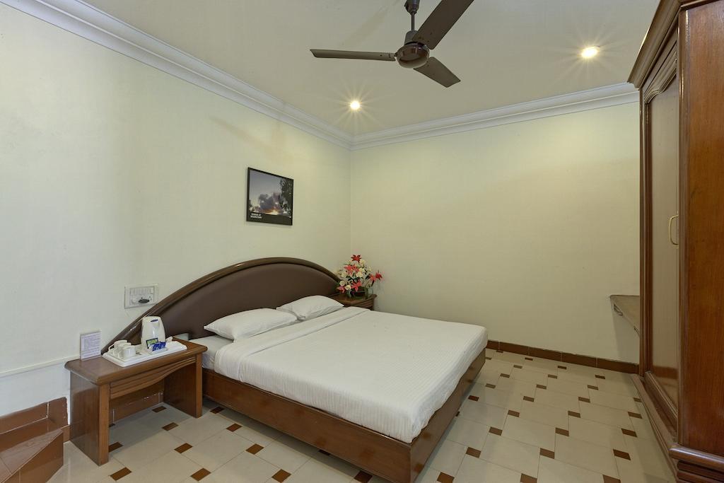 Shreyas Hotel Mahabaleshwar Ruang foto