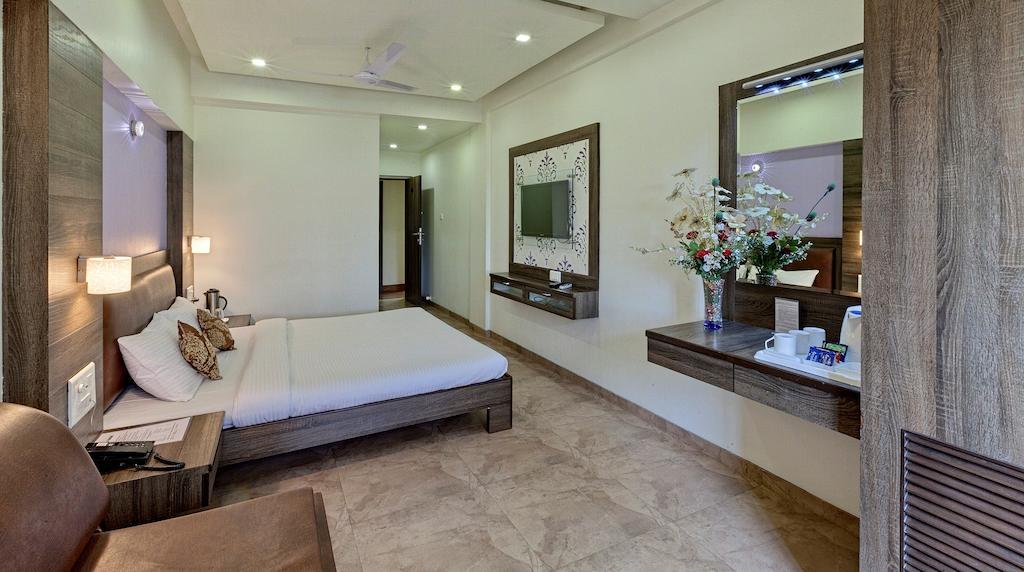 Shreyas Hotel Mahabaleshwar Ruang foto